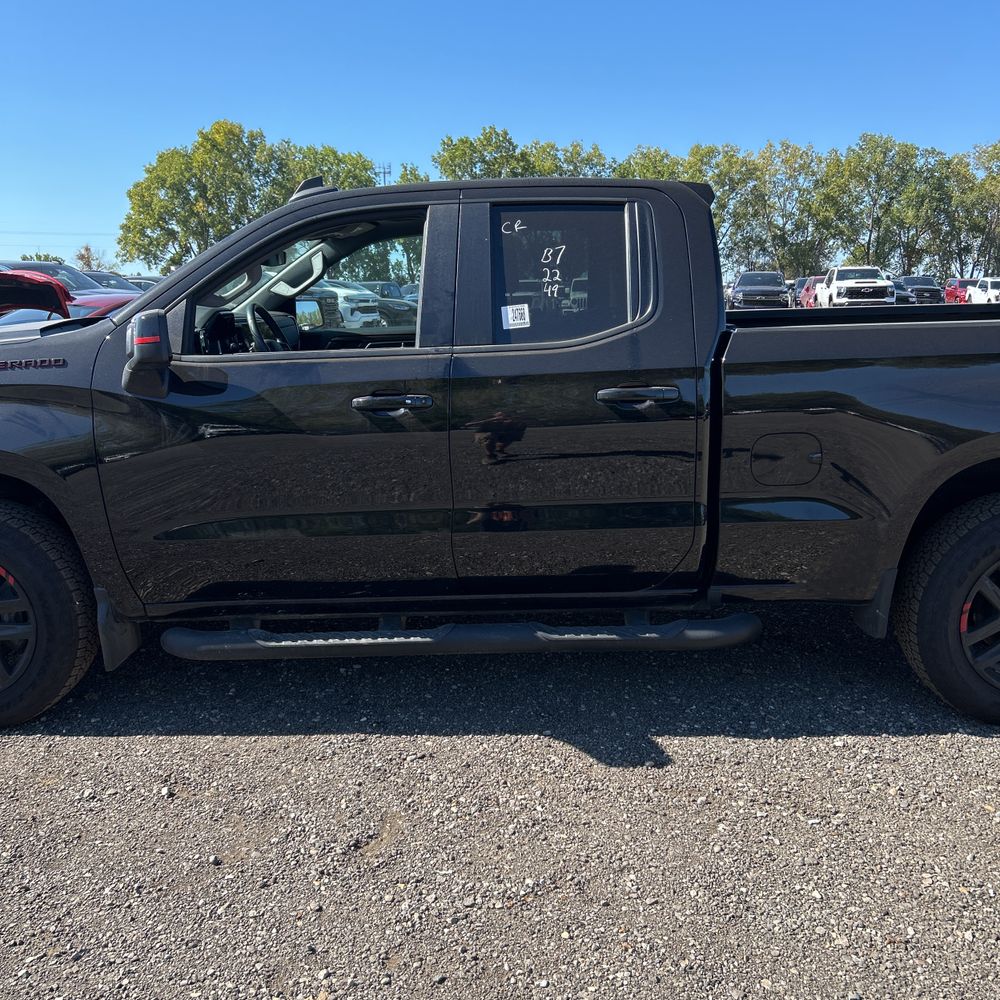 2022 Chevrolet Silverado 1500 RST