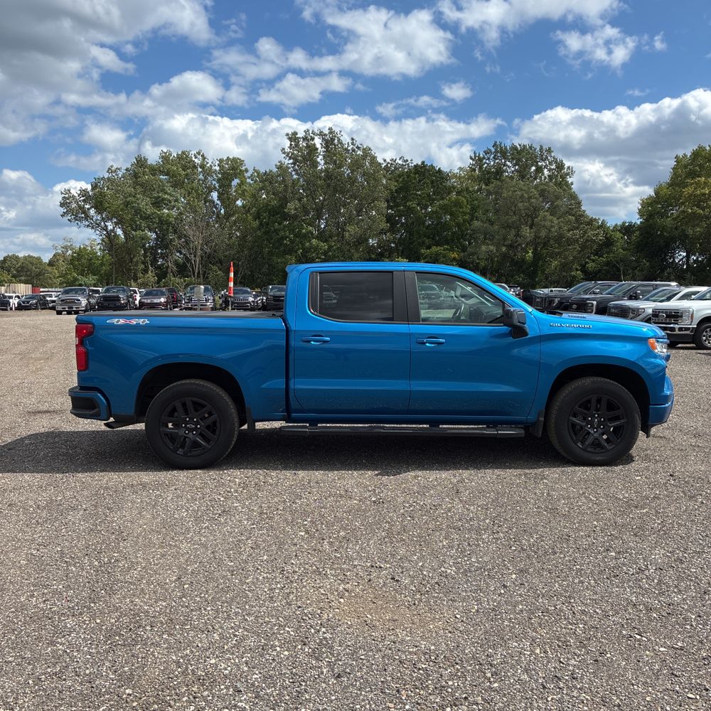 2023 Chevrolet Silverado 1500 RST