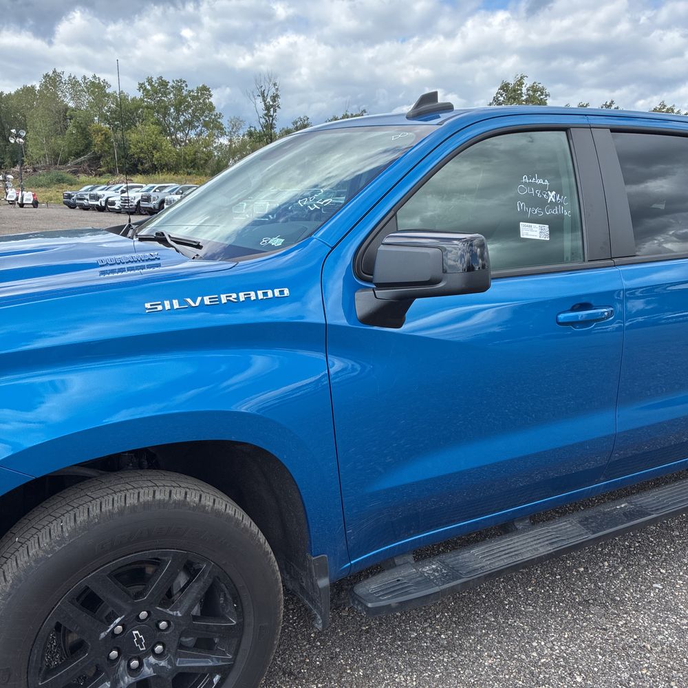 2023 Chevrolet Silverado 1500 RST