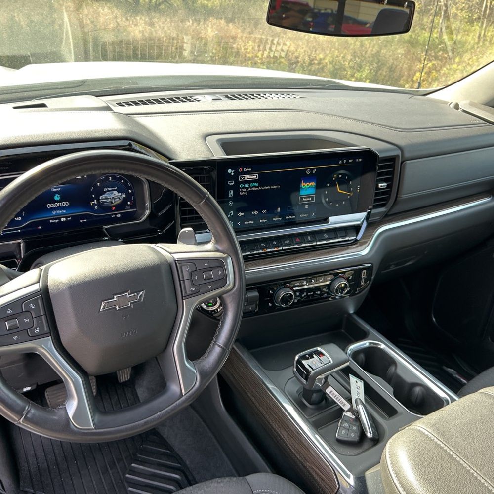 2023 Chevrolet Silverado 1500 RST