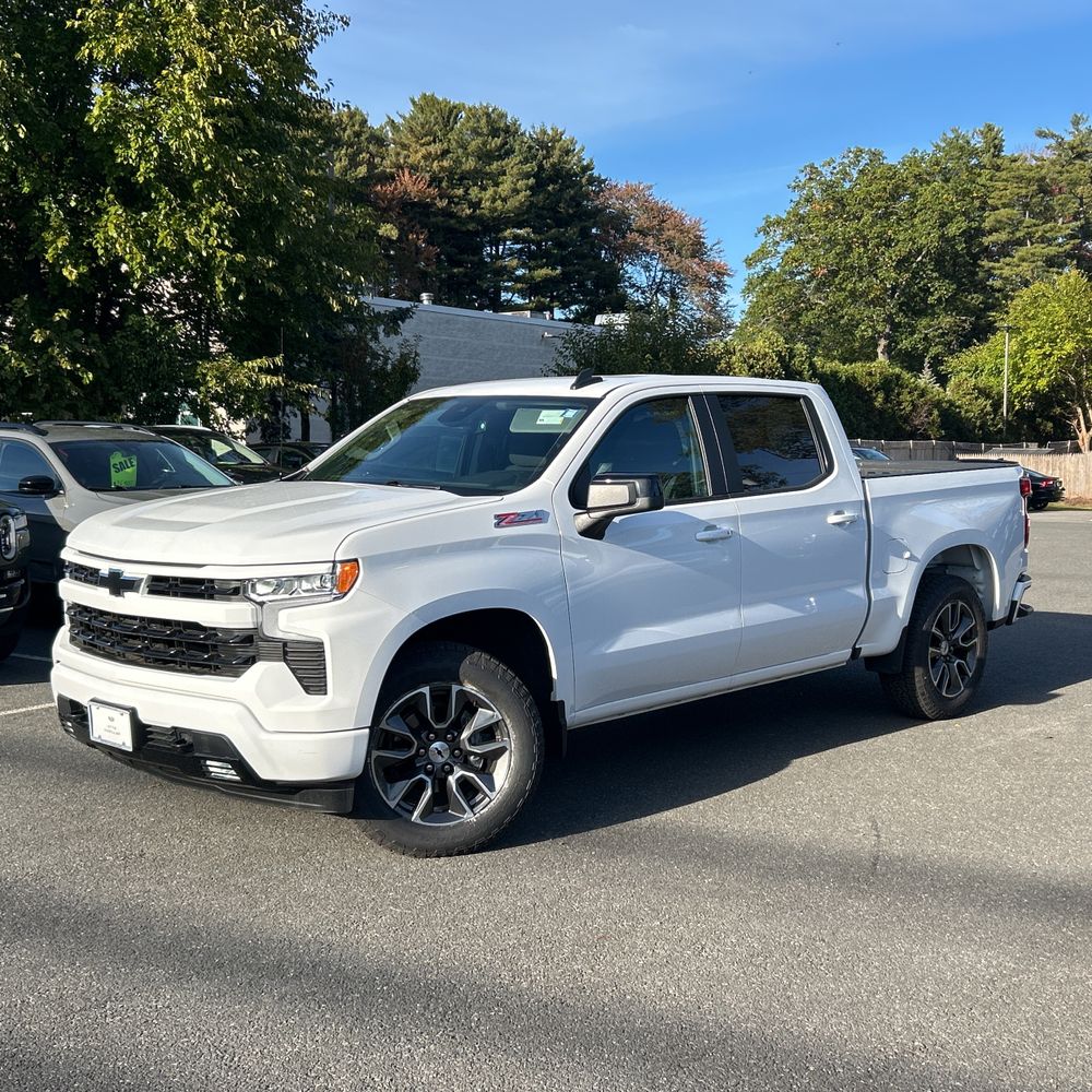 2022 Chevrolet Silverado 1500 RST