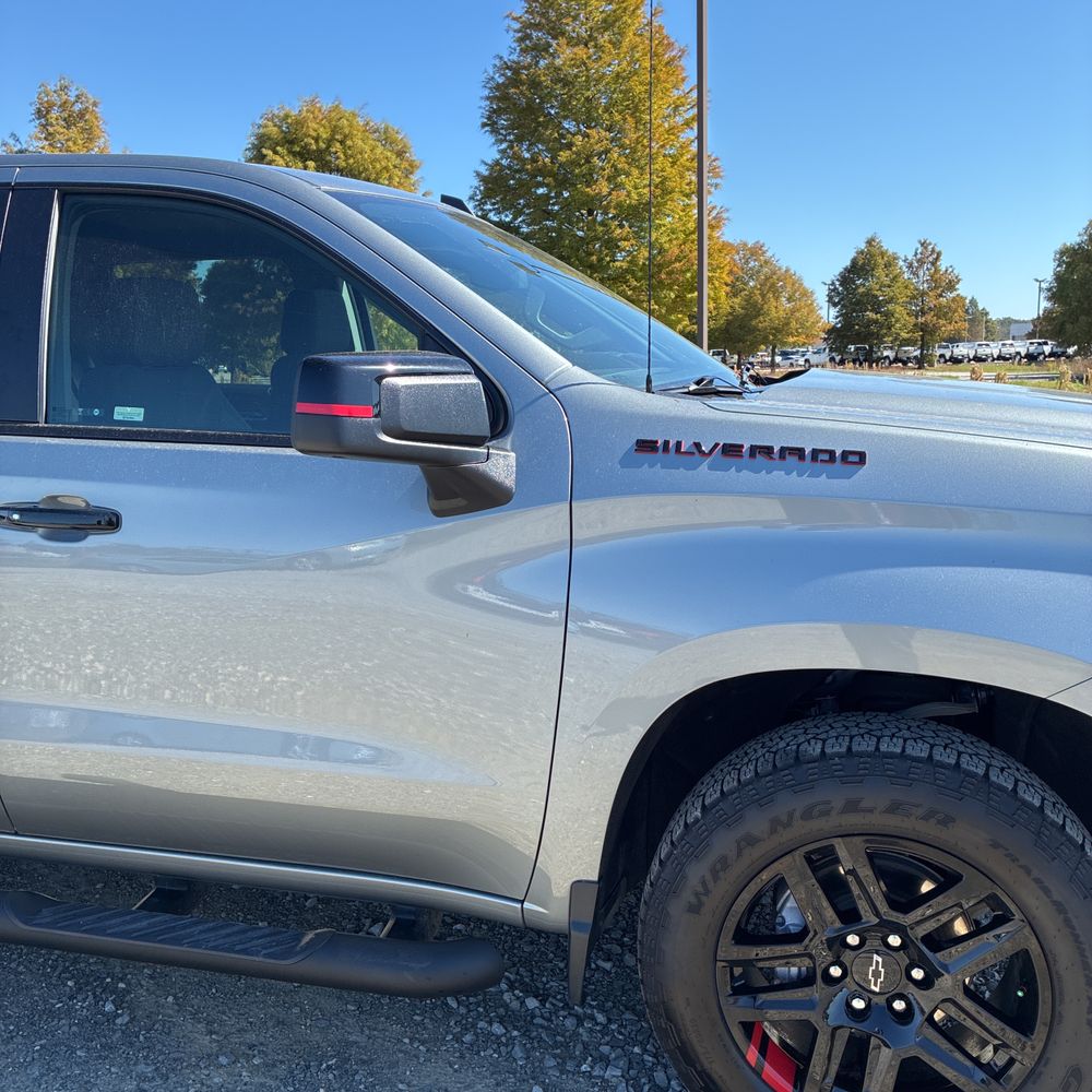 2024 Chevrolet Silverado 1500 RST