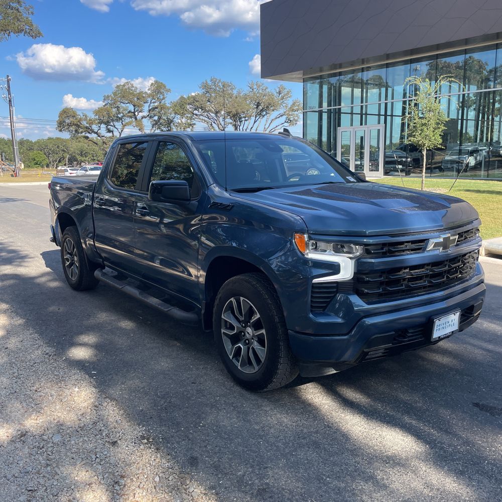 2024 Chevrolet Silverado 1500 RST
