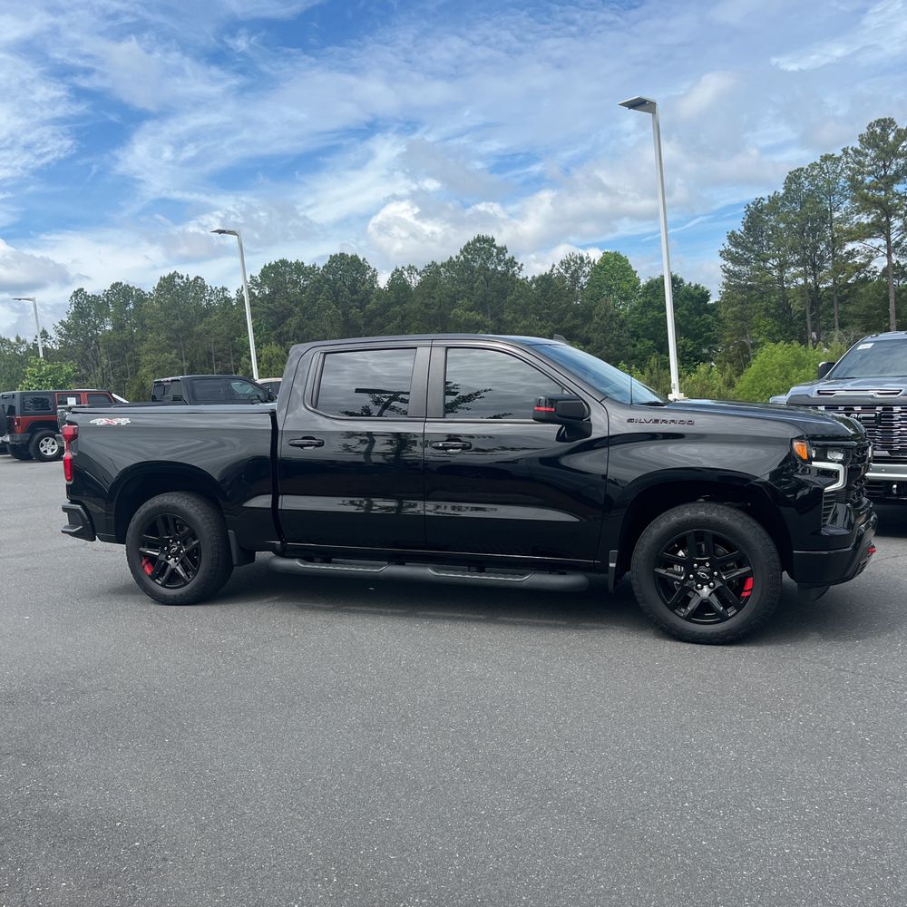 2022 Chevrolet Silverado 1500 RST
