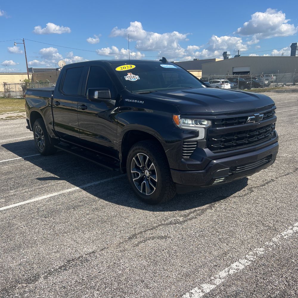 2024 Chevrolet Silverado 1500 RST