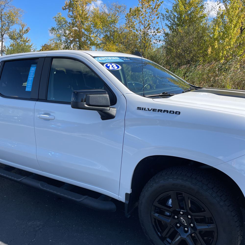 2023 Chevrolet Silverado 1500 RST