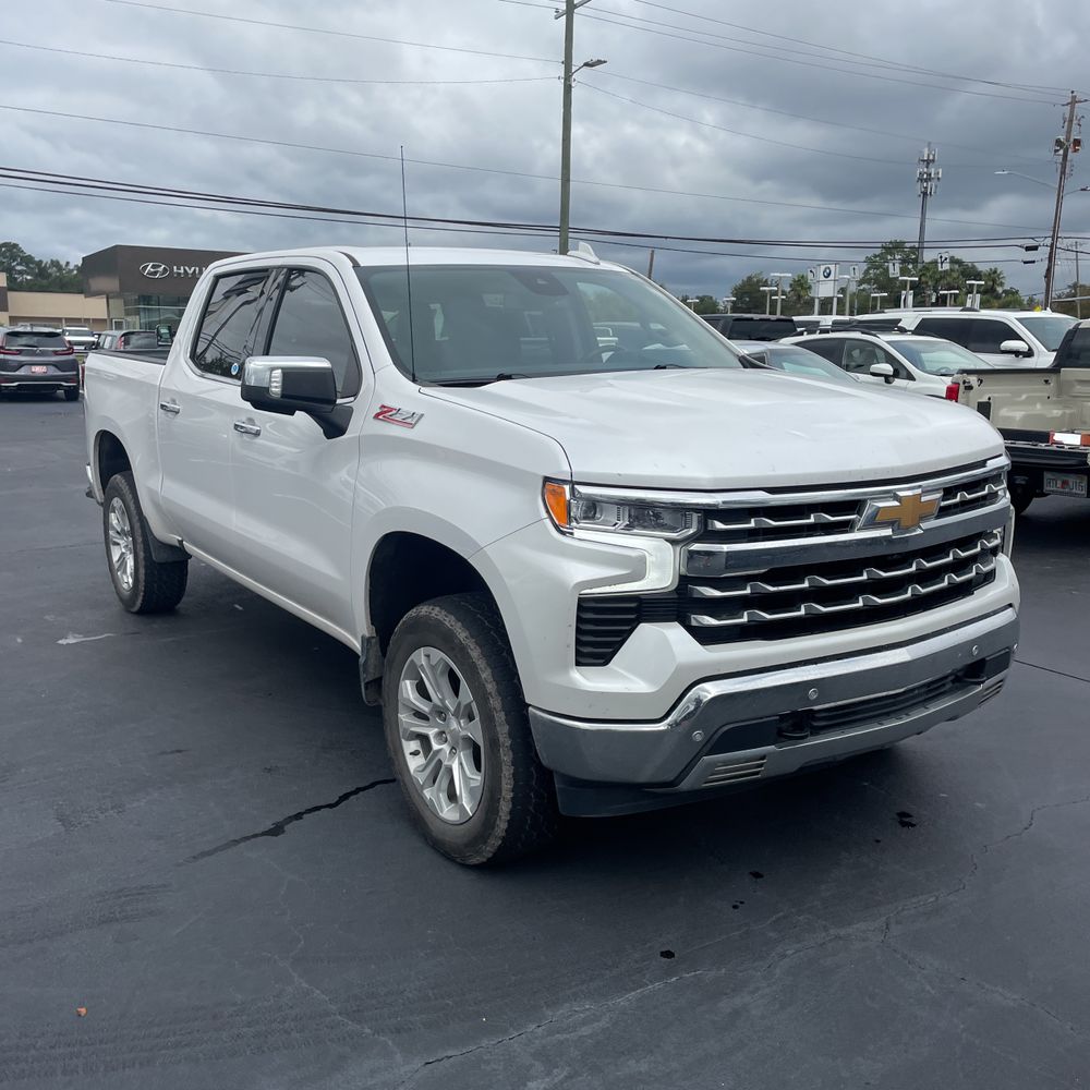 2024 Chevrolet Silverado 1500 LTZ