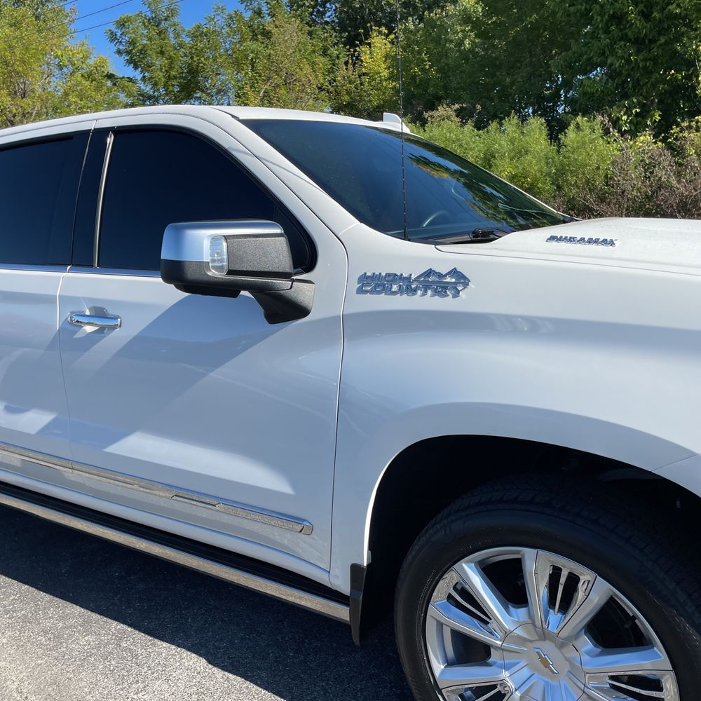2023 Chevrolet Silverado 1500 High Country