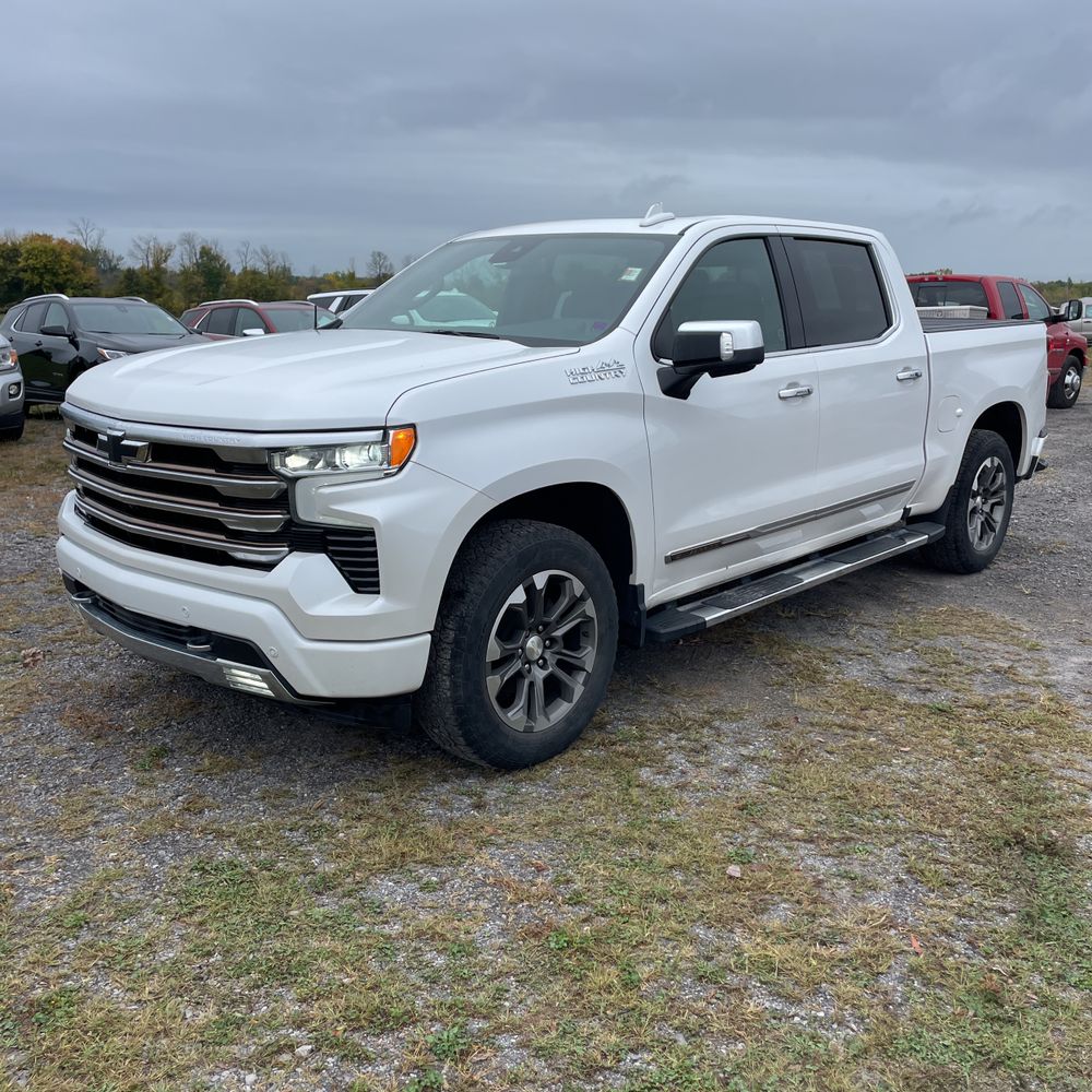 2022 Chevrolet Silverado 1500 High Country
