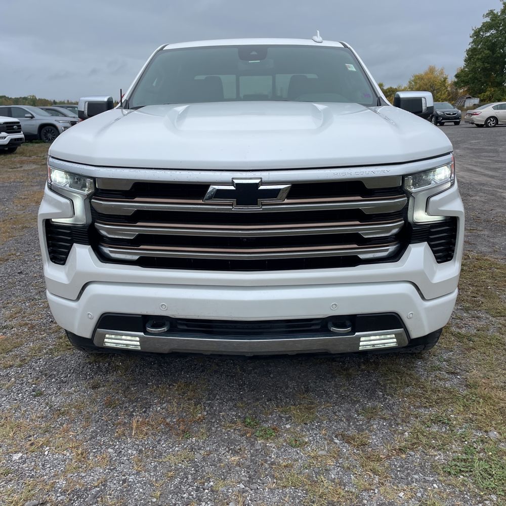 2022 Chevrolet Silverado 1500 High Country