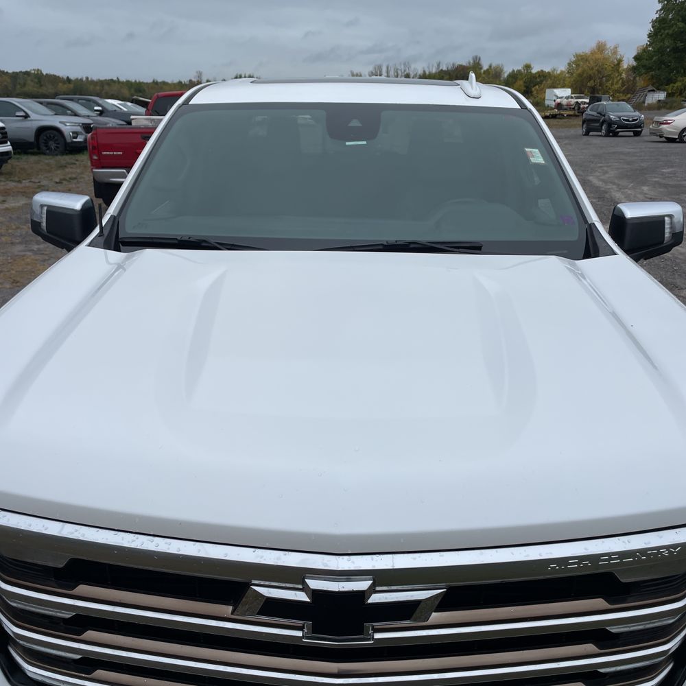 2022 Chevrolet Silverado 1500 High Country