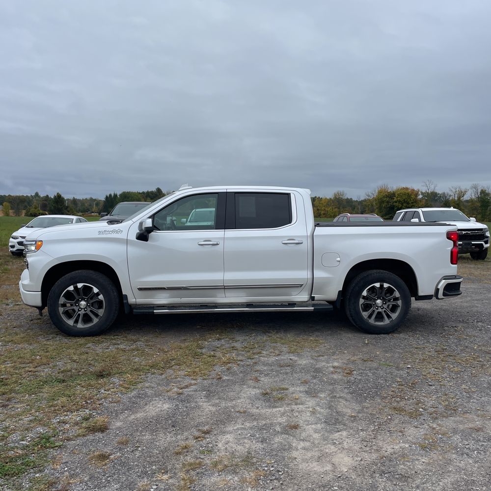 2022 Chevrolet Silverado 1500 High Country