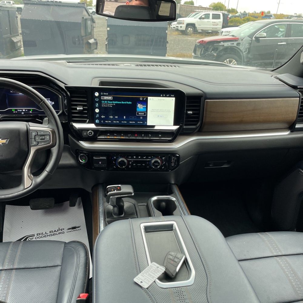 2022 Chevrolet Silverado 1500 High Country