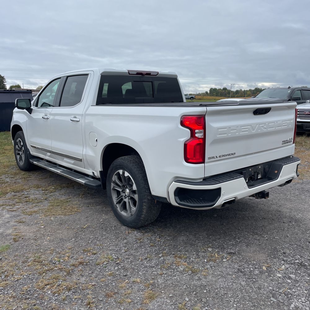 2022 Chevrolet Silverado 1500 High Country