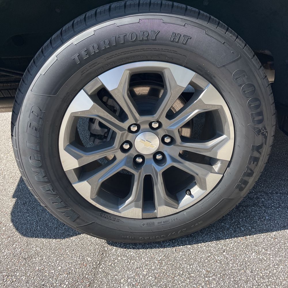 2023 Chevrolet Silverado 1500 High Country