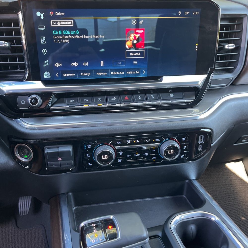 2023 Chevrolet Silverado 1500 High Country