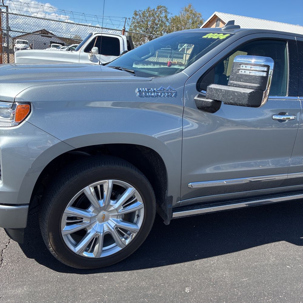 2024 Chevrolet Silverado 1500 High Country