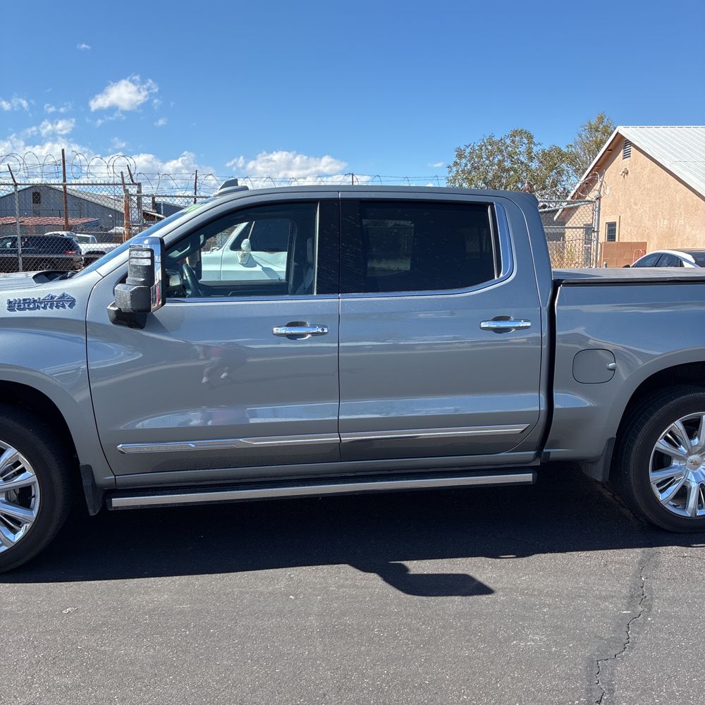 2024 Chevrolet Silverado 1500 High Country