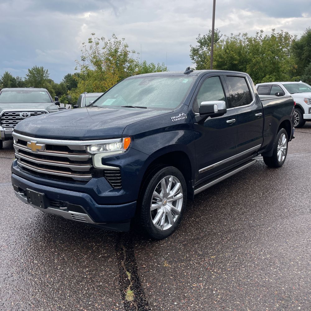 2022 Chevrolet Silverado 1500 High Country