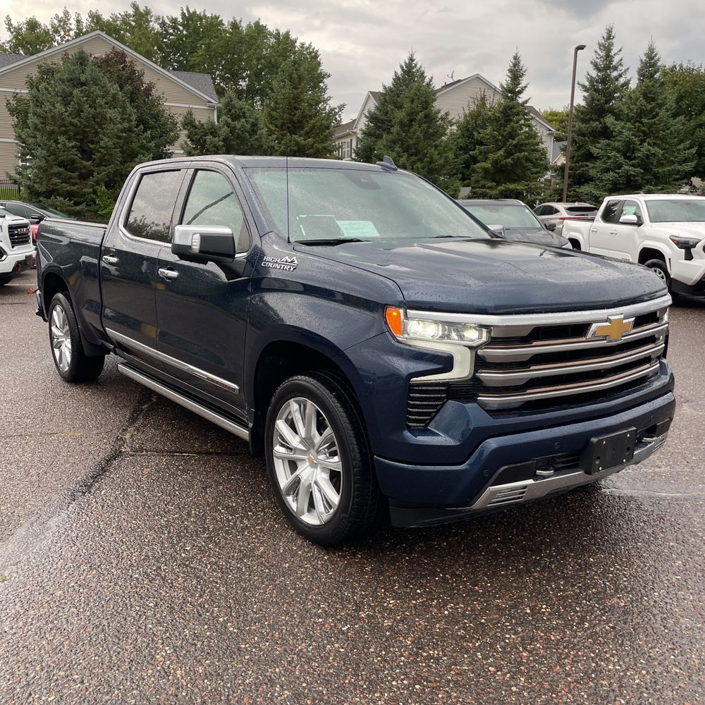 2022 Chevrolet Silverado 1500 High Country