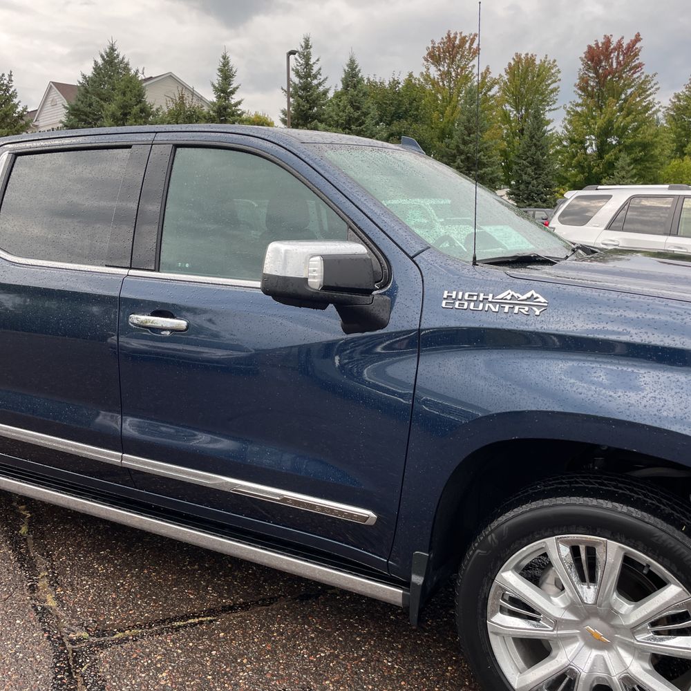 2022 Chevrolet Silverado 1500 High Country