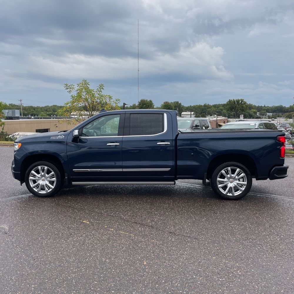 2022 Chevrolet Silverado 1500 High Country