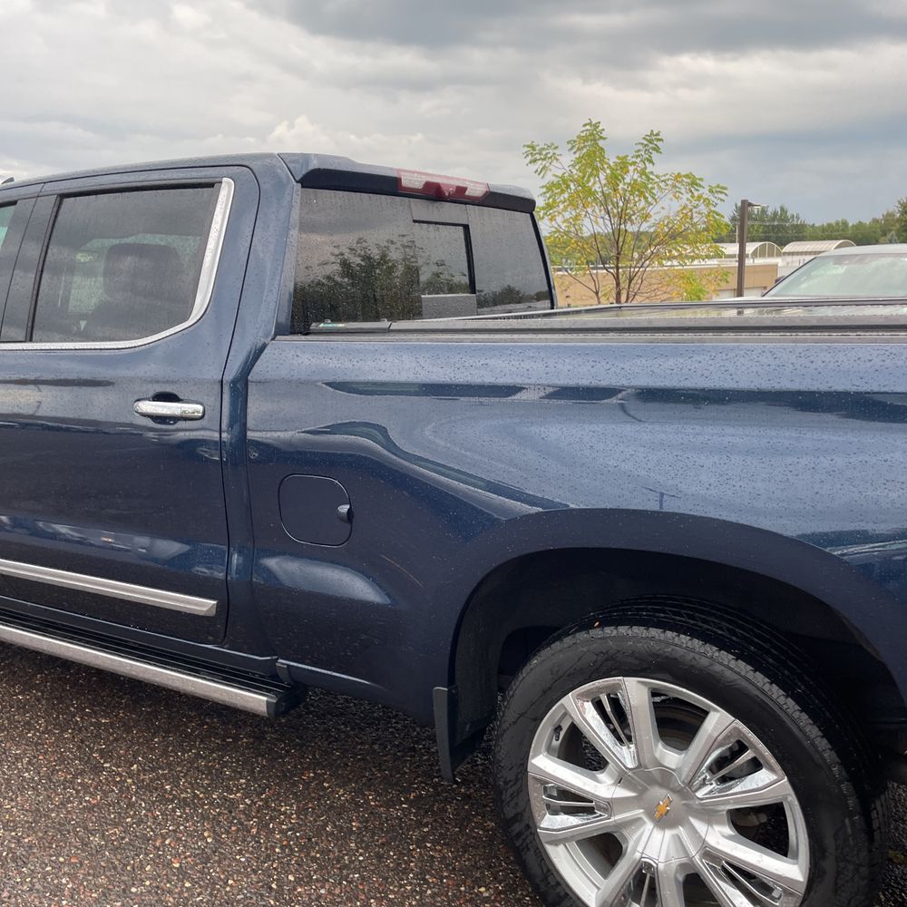 2022 Chevrolet Silverado 1500 High Country