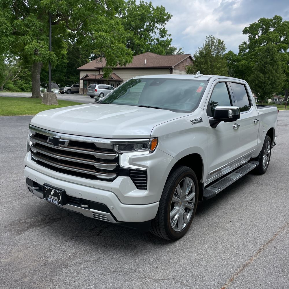 2022 Chevrolet Silverado 1500 High Country