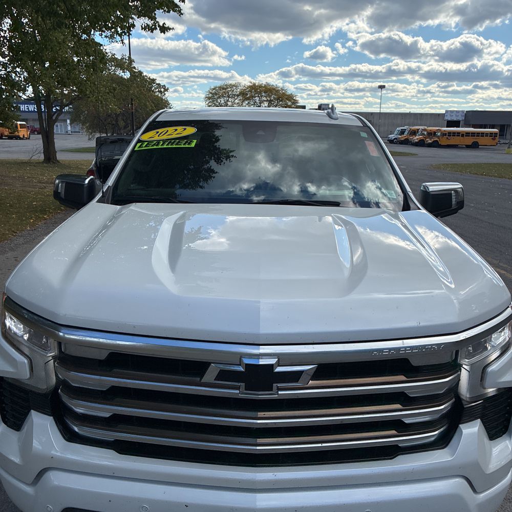 2022 Chevrolet Silverado 1500 High Country