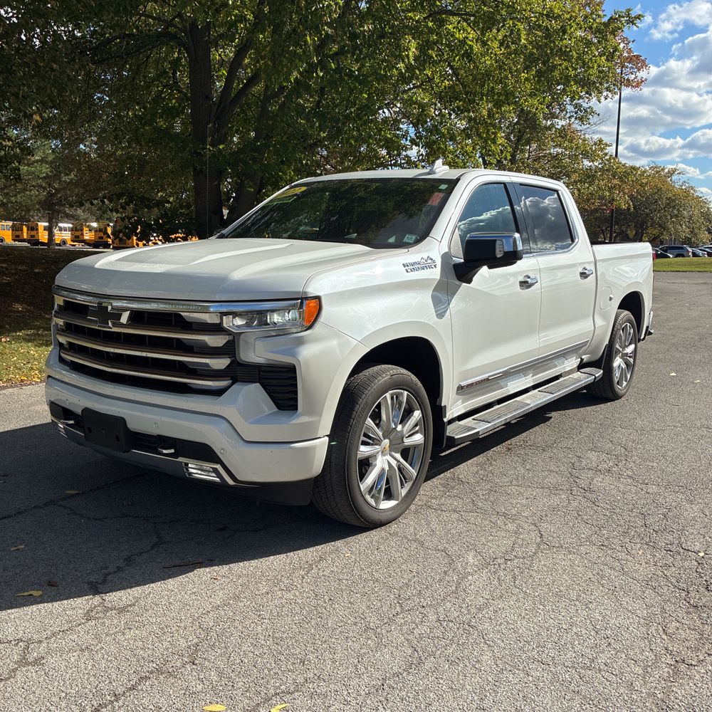 2022 Chevrolet Silverado 1500 High Country