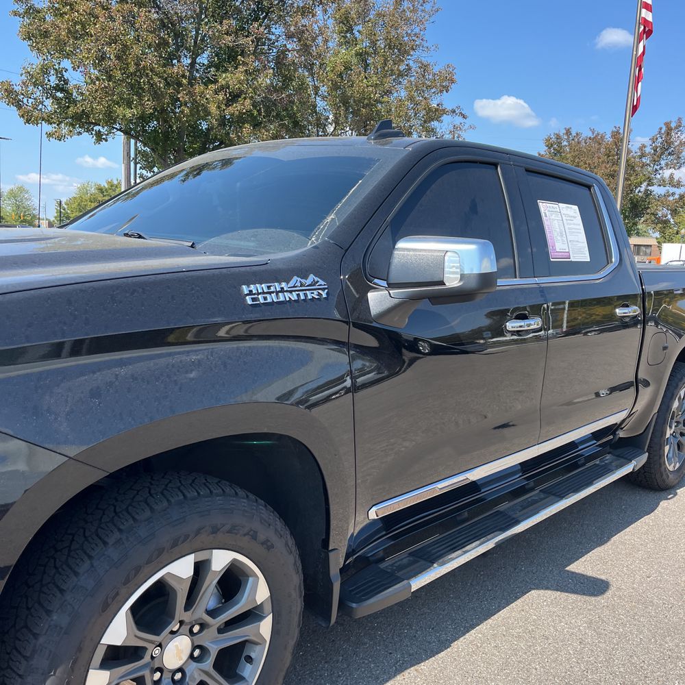 2022 Chevrolet Silverado 1500 High Country
