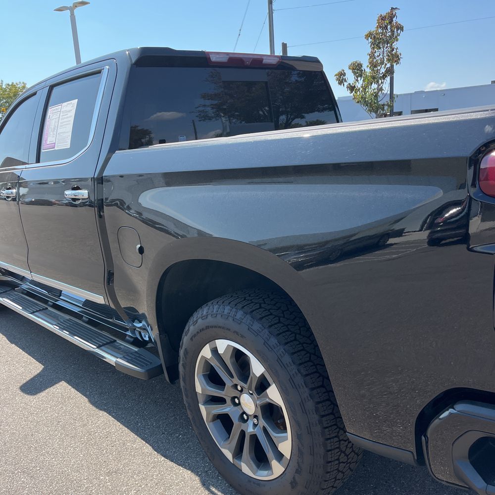 2022 Chevrolet Silverado 1500 High Country