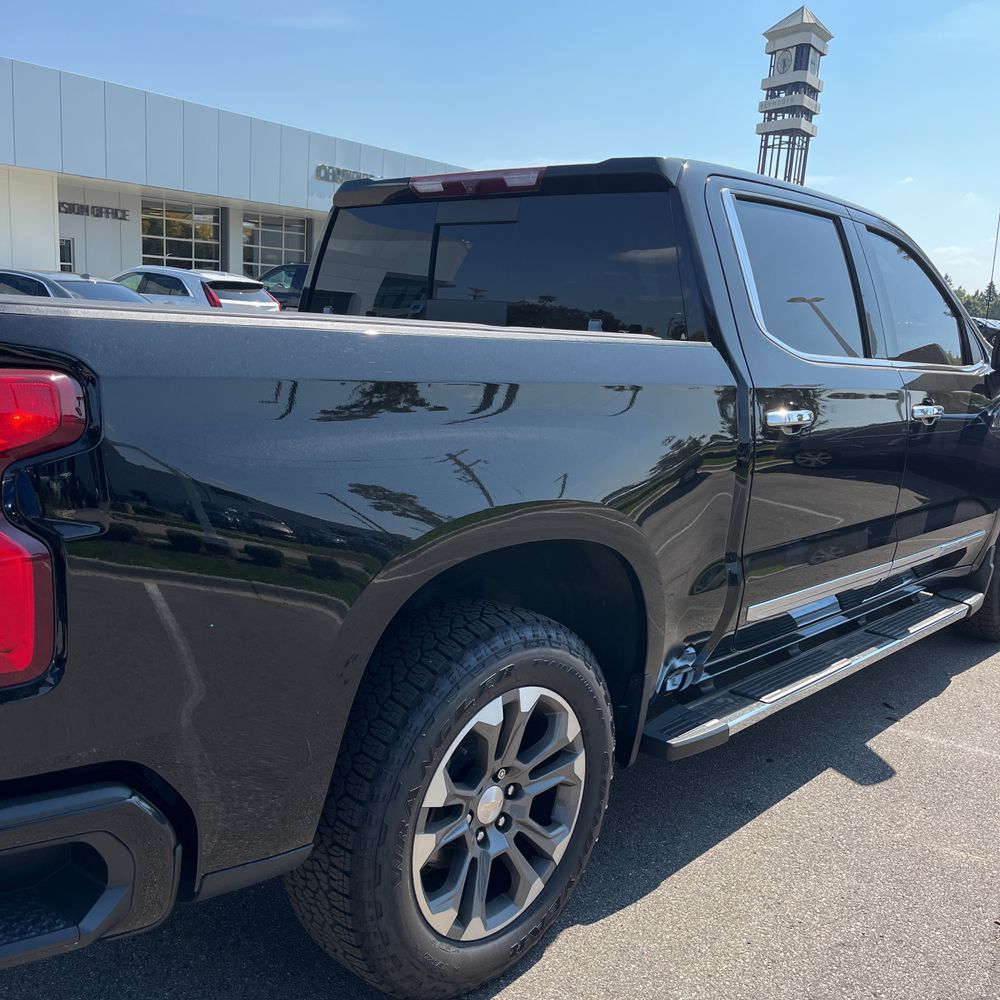2022 Chevrolet Silverado 1500 High Country