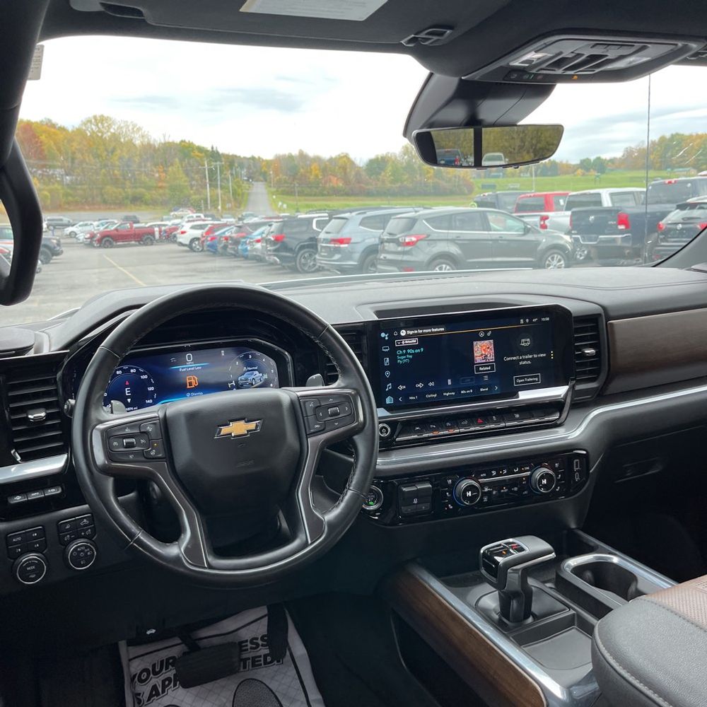 2023 Chevrolet Silverado 1500 High Country