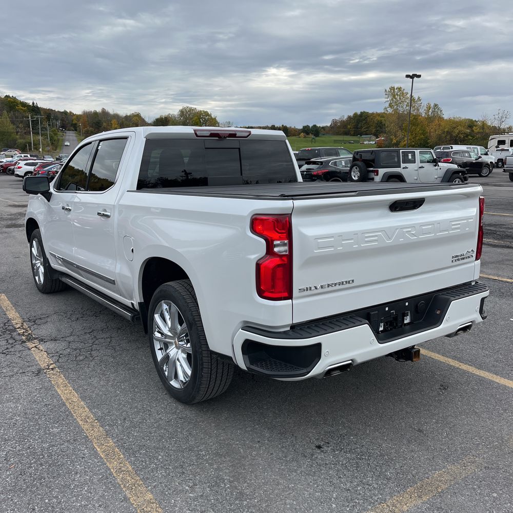2023 Chevrolet Silverado 1500 High Country