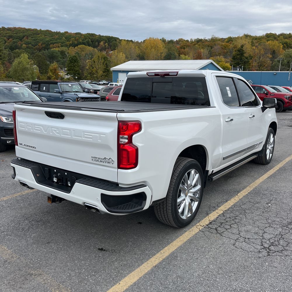 2023 Chevrolet Silverado 1500 High Country
