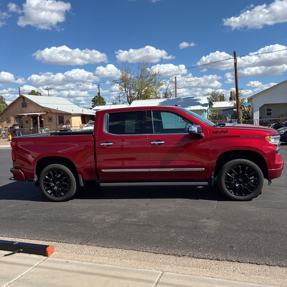 2023 Chevrolet Silverado 1500 High Country