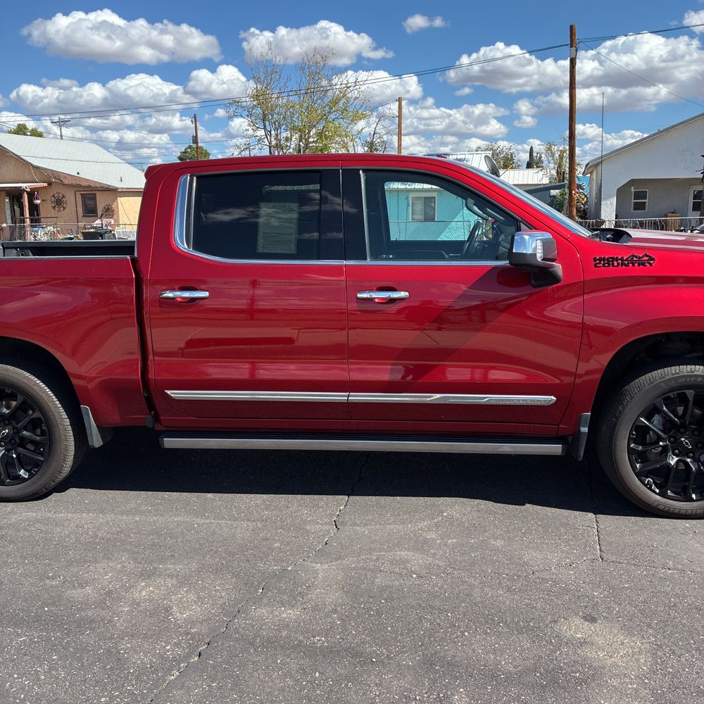 2023 Chevrolet Silverado 1500 High Country