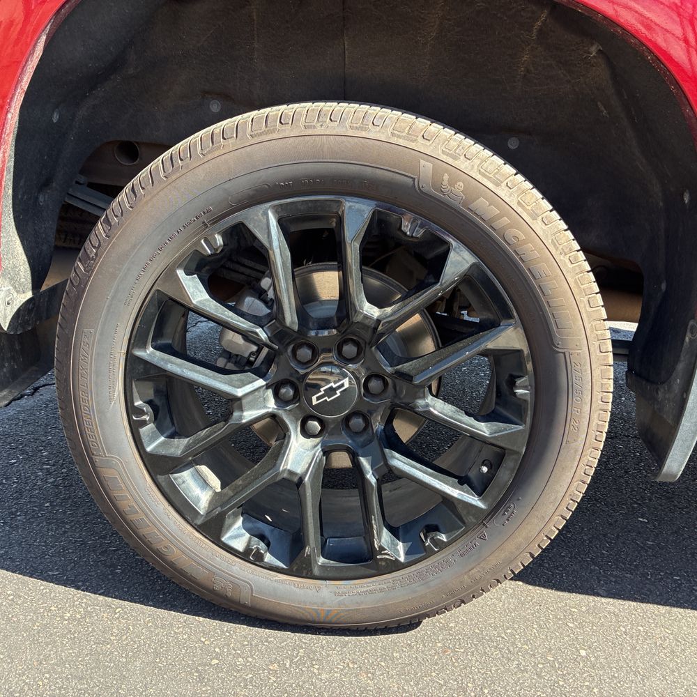 2023 Chevrolet Silverado 1500 High Country
