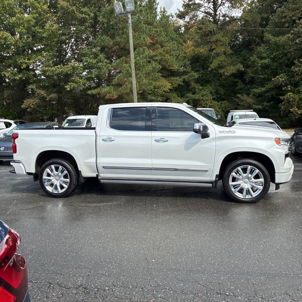 2024 Chevrolet Silverado 1500 High Country