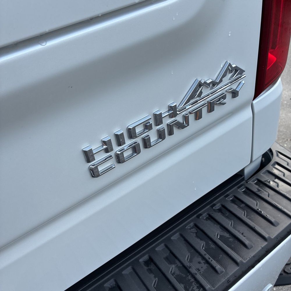 2024 Chevrolet Silverado 1500 High Country