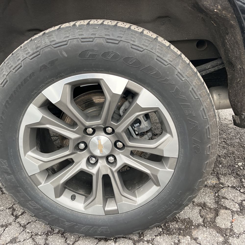 2023 Chevrolet Silverado 1500 High Country