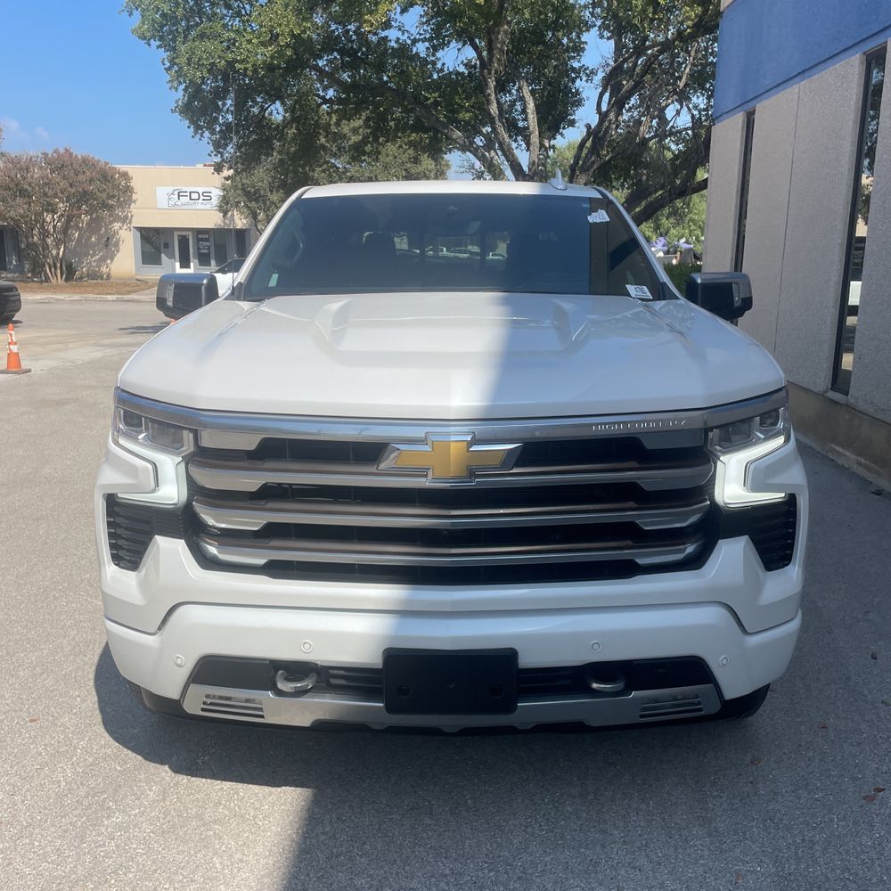2022 Chevrolet Silverado 1500 High Country