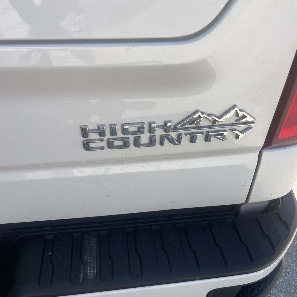 2022 Chevrolet Silverado 1500 High Country