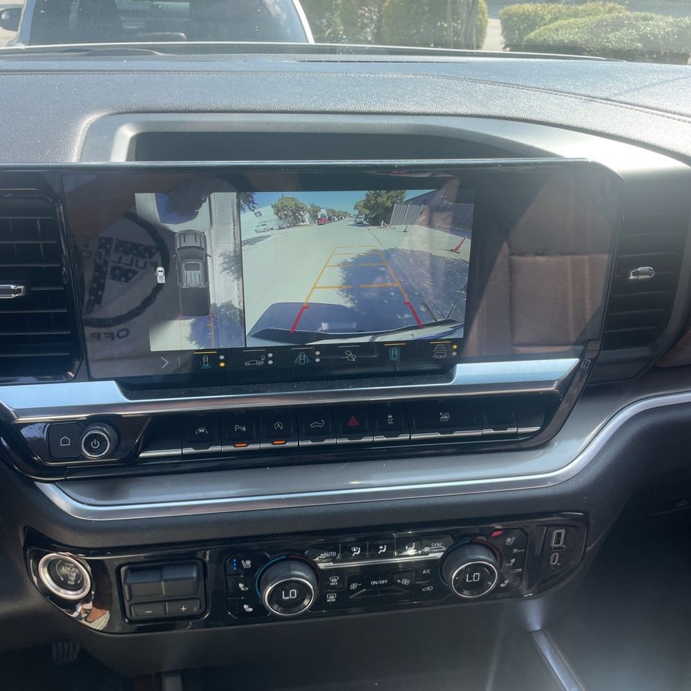 2022 Chevrolet Silverado 1500 High Country