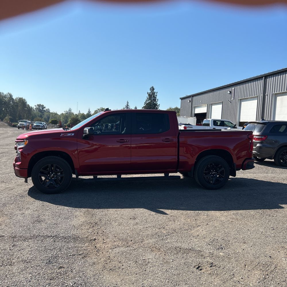 2025 Chevrolet Silverado 1500 RST