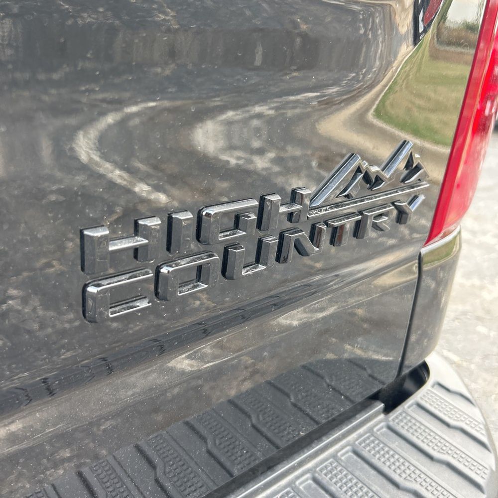 2025 Chevrolet Silverado 1500 High Country