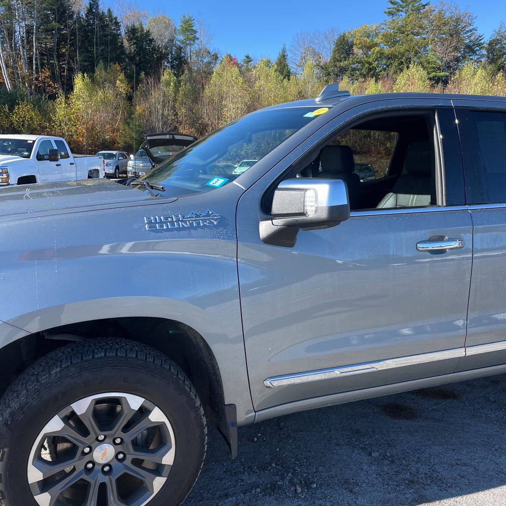 2025 Chevrolet Silverado 1500 High Country