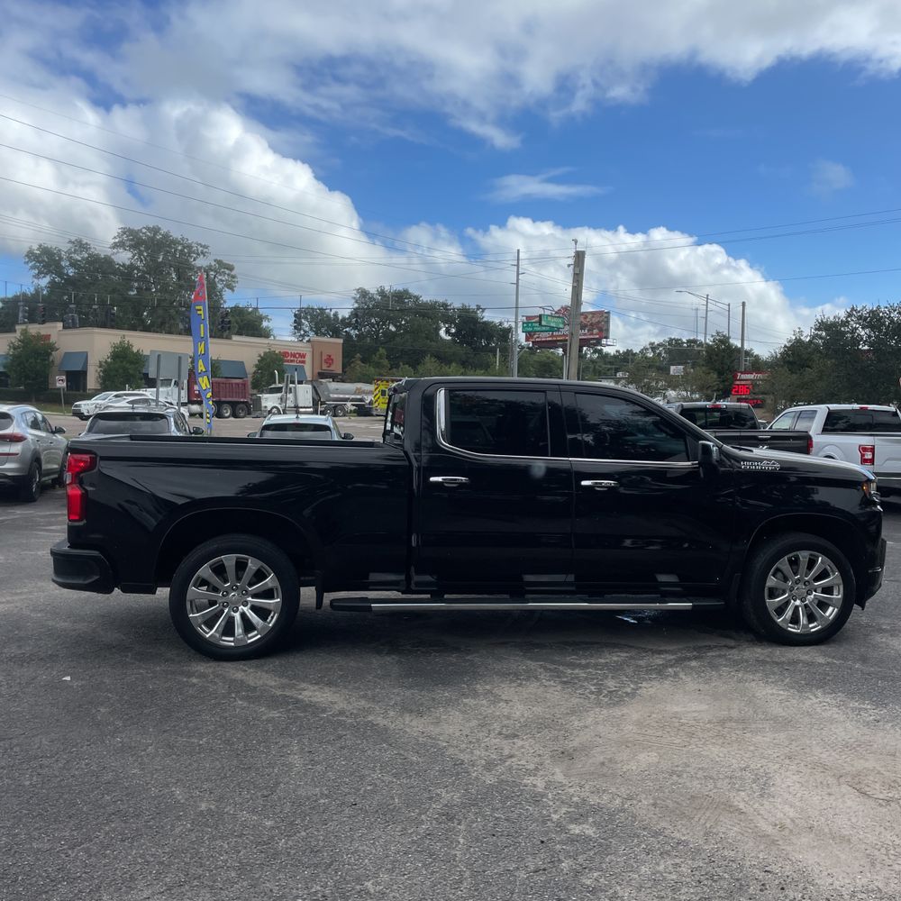 2021 Chevrolet Silverado 1500 High Country