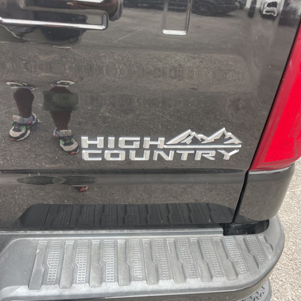 2021 Chevrolet Silverado 1500 High Country